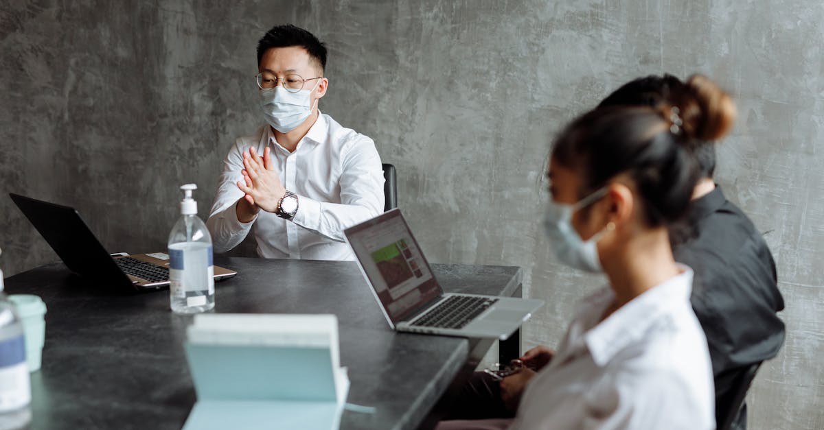 永恒之塔怀旧版:京牛app最新版详情下载教程